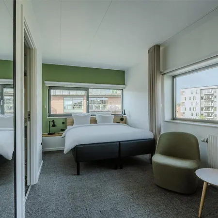 Radisson Papirfabrikken 4* סילקבורג