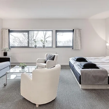 מלון Radisson Papirfabrikken 4*