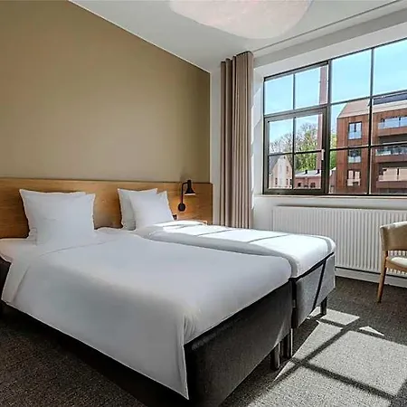 Отель Radisson Papirfabrikken 4*
