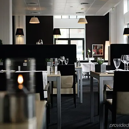 Radisson Papirfabrikken מלון 4*