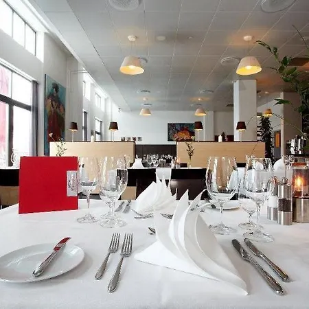 Radisson Papirfabrikken 4*